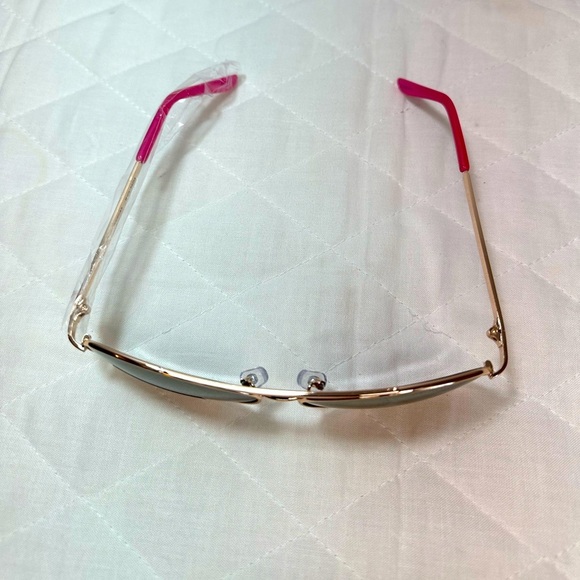 Juicy Couture Womens Aviator Sunglasses Gold Tone Metal Stylish Mirror Heart New - Picture 6 of 9